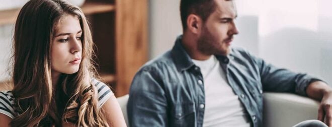 Mann weicht von Frau ab - er will keine Beziehung